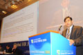 Badrul Khan Speaking at the Global HR Forum. Click o continue.